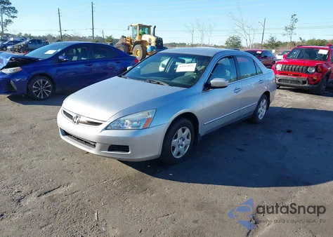2007 Honda Accord 2.4 Lx from USA, damaged, VIN 1HGCM56407A096341